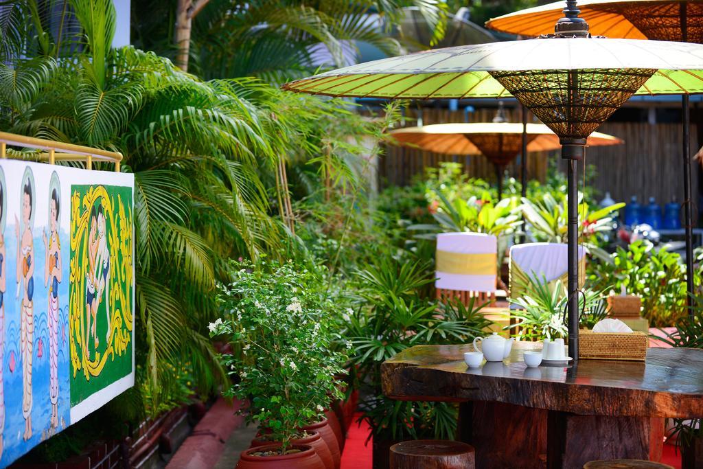 Cinderella Hotel Mawlamyine Eksteriør bilde