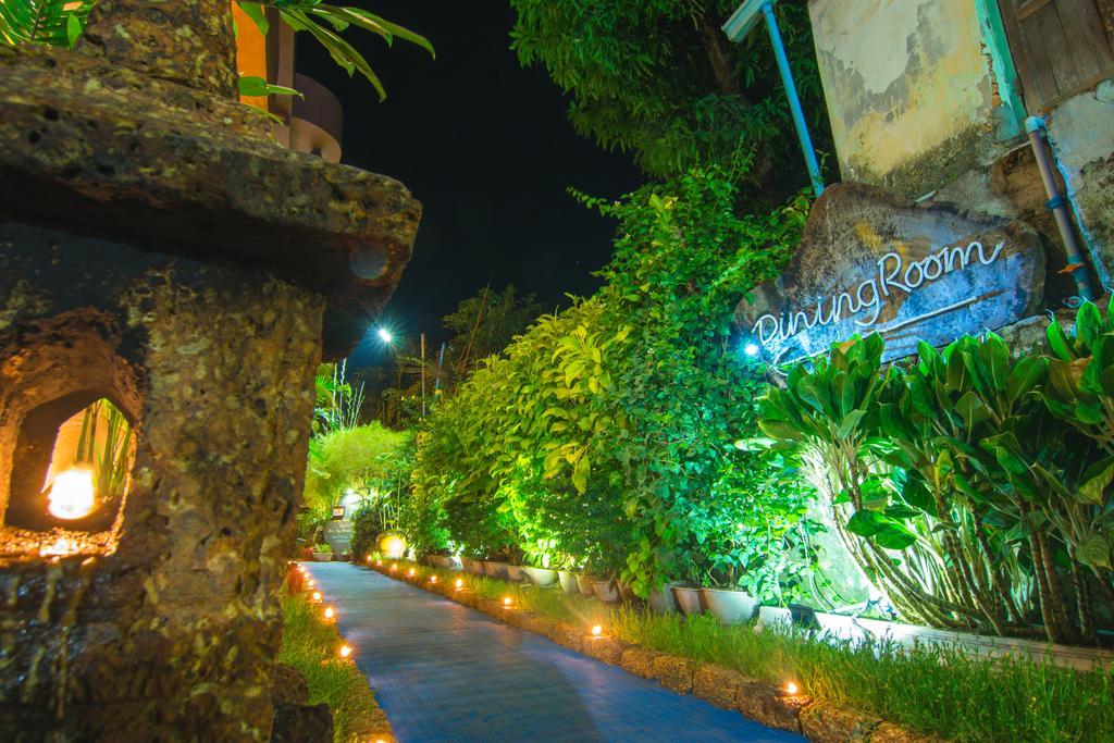 Cinderella Hotel Mawlamyine Eksteriør bilde